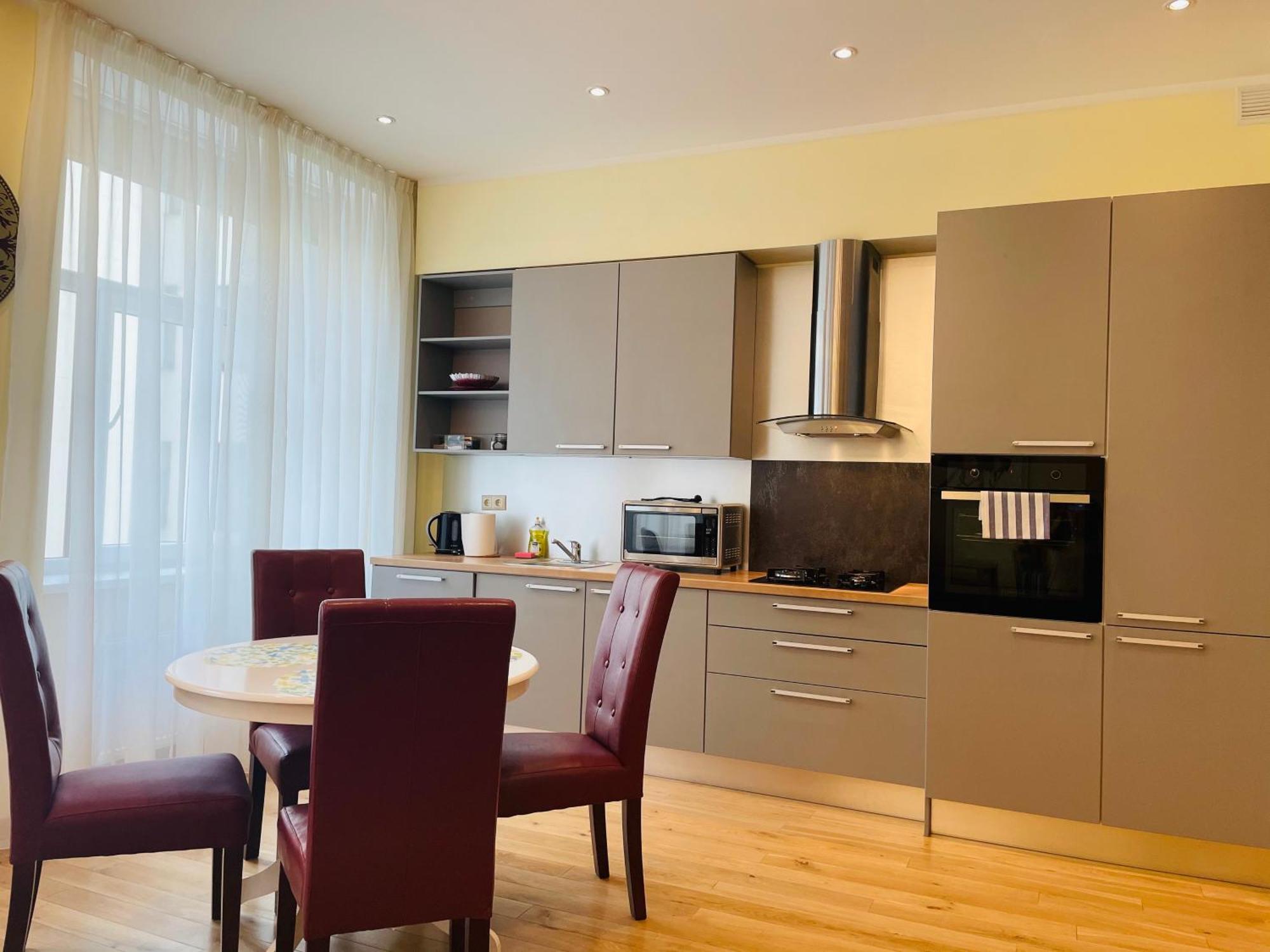 Riga Lux Apartments - Ernesta, Free Parking Phòng bức ảnh