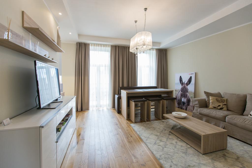 Riga Lux Apartments - Ernesta, Free Parking Phòng bức ảnh