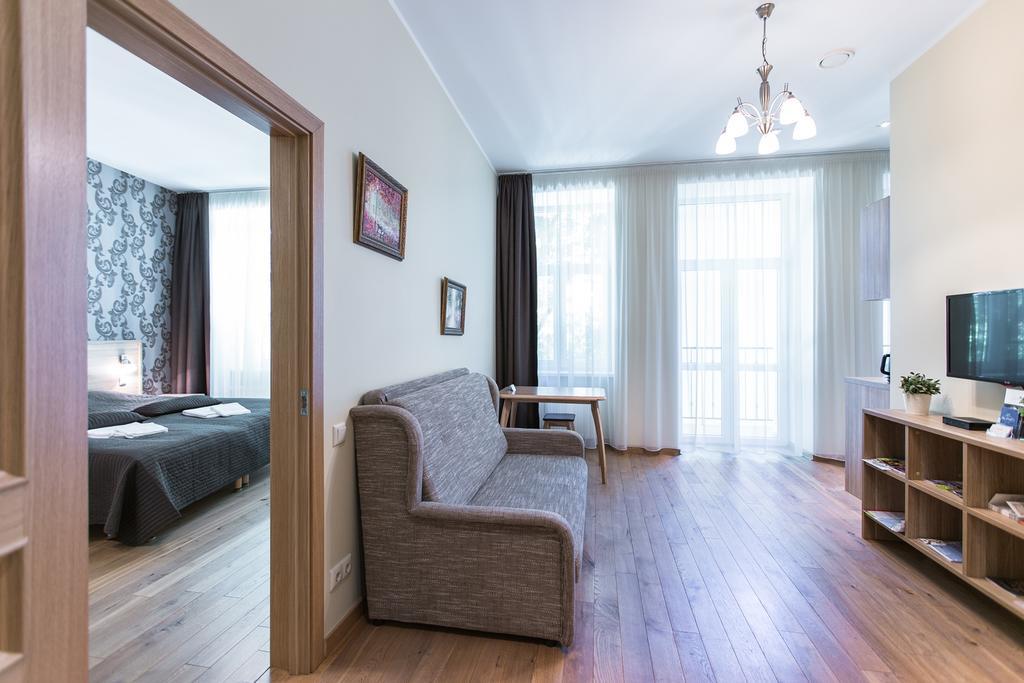 Riga Lux Apartments - Ernesta, Free Parking Phòng bức ảnh