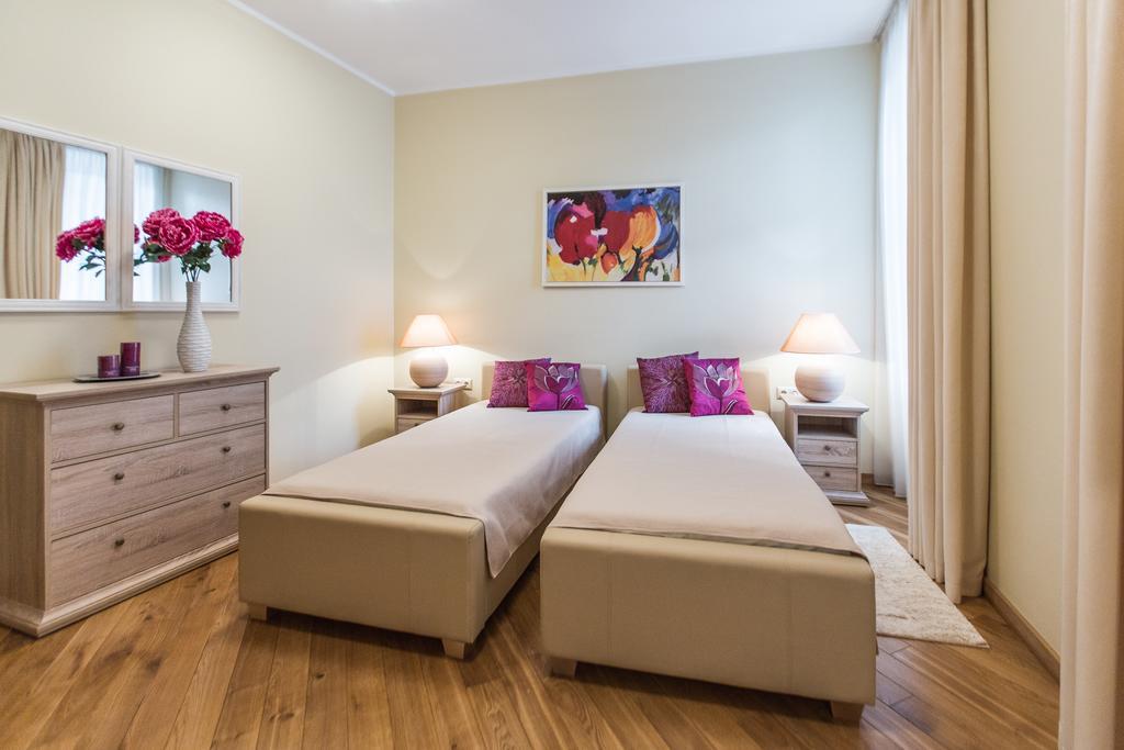 Riga Lux Apartments - Ernesta, Free Parking Ngoại thất bức ảnh